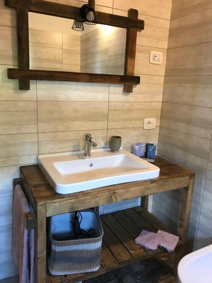 Agriturismo B&B Le Casette Sul Garda Cavaion Veronese Bagian luar foto