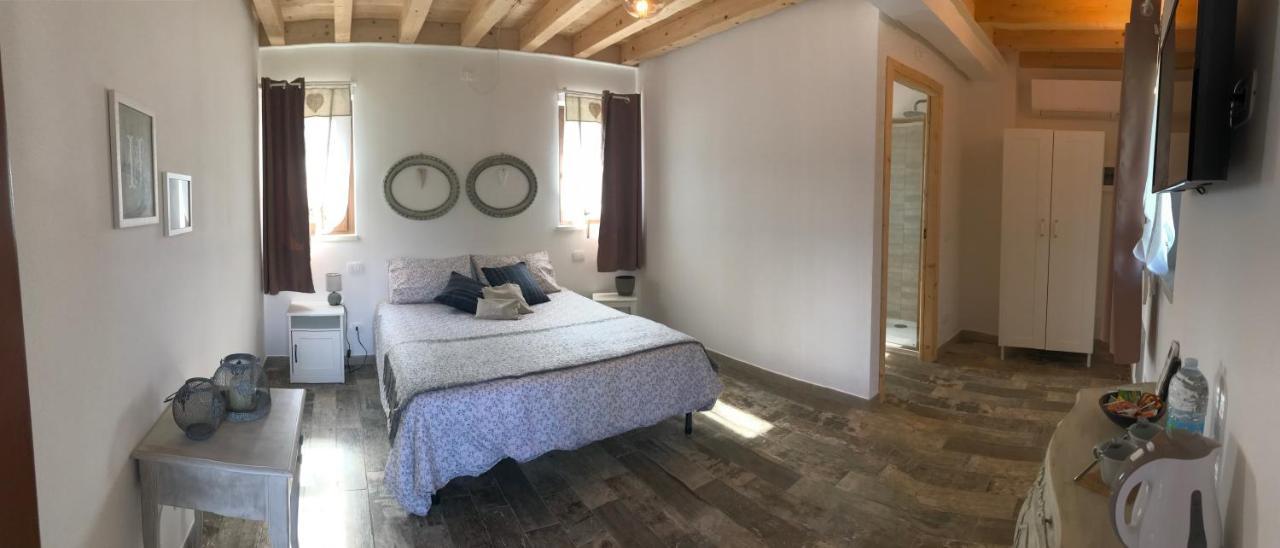 Agriturismo B&B Le Casette Sul Garda Cavaion Veronese Bagian luar foto