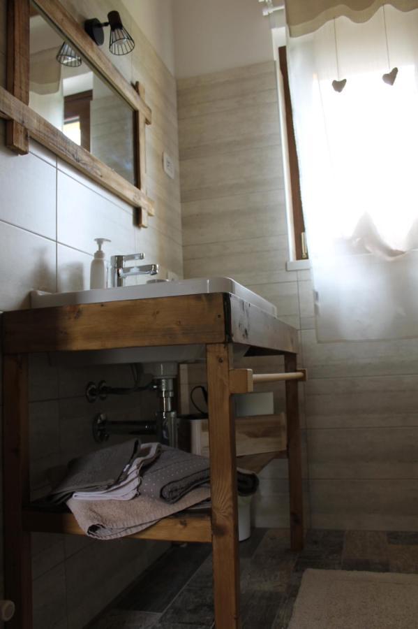 Agriturismo B&B Le Casette Sul Garda Cavaion Veronese Bagian luar foto