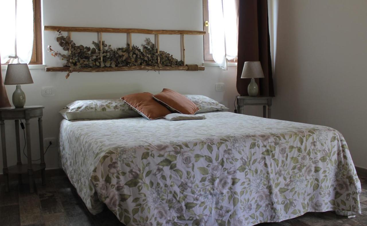 Agriturismo B&B Le Casette Sul Garda Cavaion Veronese Bagian luar foto