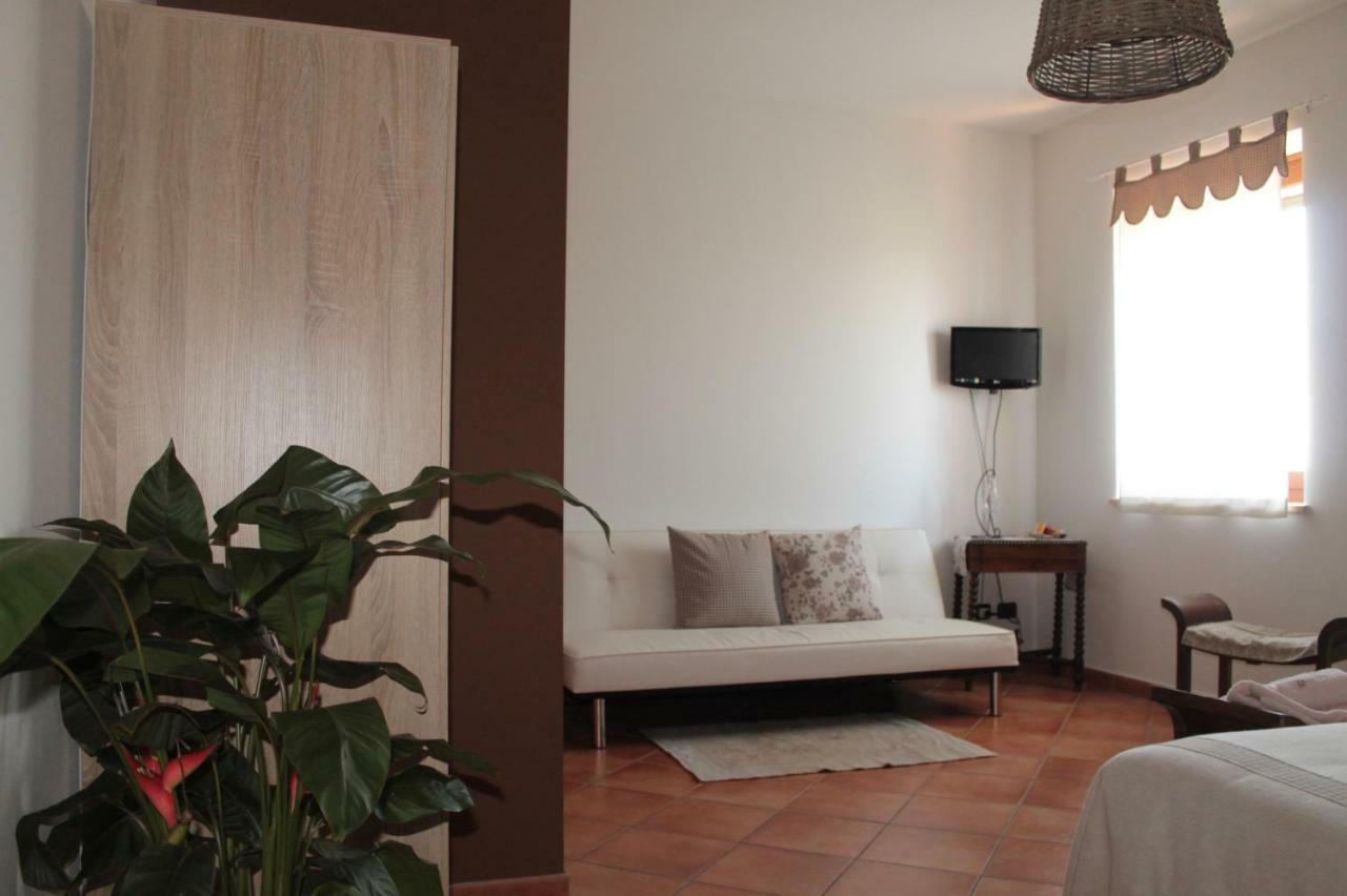Agriturismo B&B Le Casette Sul Garda Cavaion Veronese Bagian luar foto