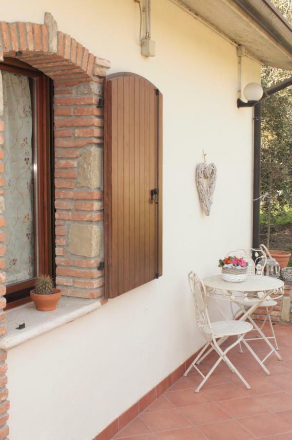 Agriturismo B&B Le Casette Sul Garda Cavaion Veronese Bagian luar foto