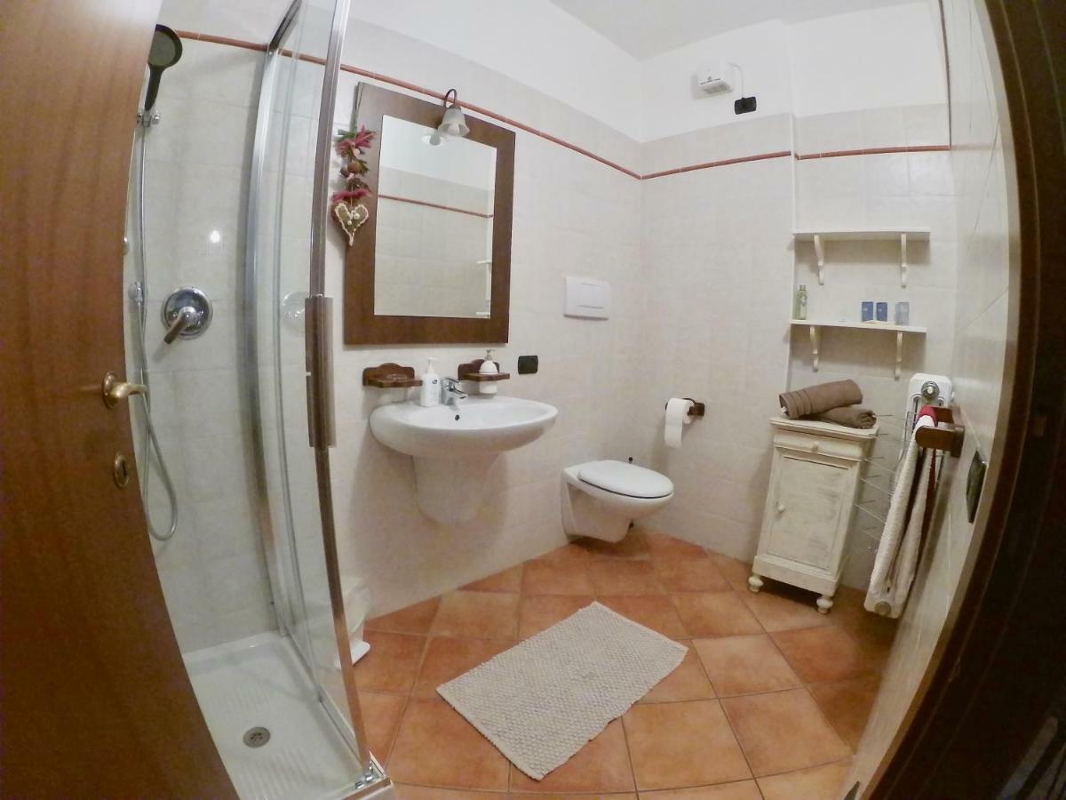 Agriturismo B&B Le Casette Sul Garda Cavaion Veronese Bagian luar foto